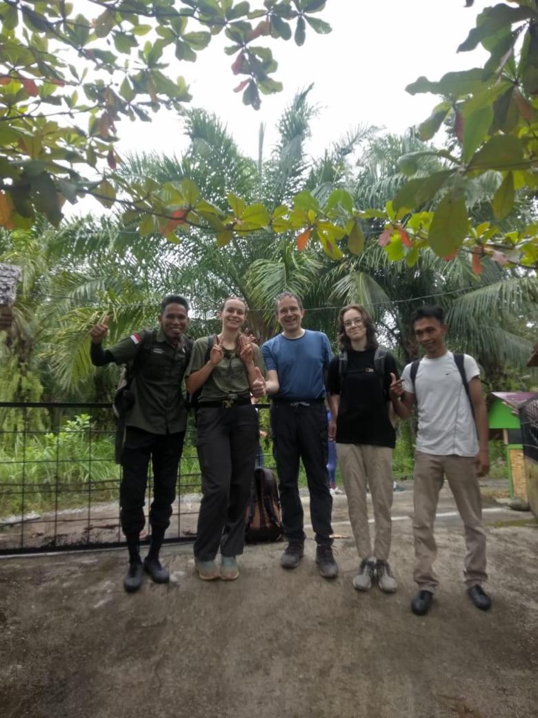 Magpie Homestay & Jungle Trekking Especially For Guest Trekking With Us بوكيت لاوانج المظهر الخارجي الصورة