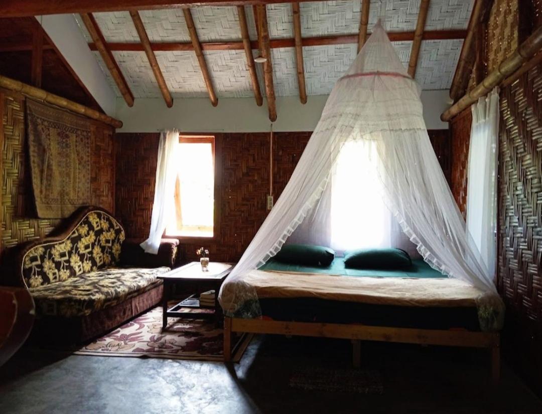 Magpie Homestay & Jungle Trekking Especially For Guest Trekking With Us بوكيت لاوانج الغرفة الصورة